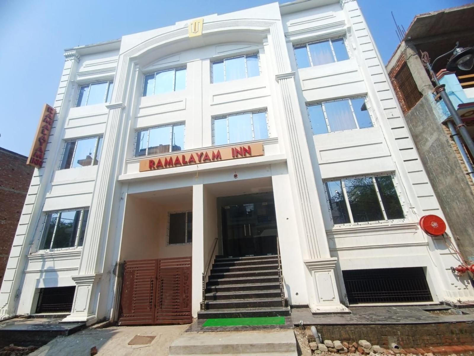 Ramalayam Inn Ayodhya Exteriör bild